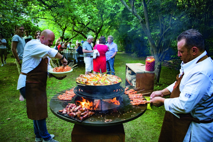 Tipos de barbacoa para cocinar al aire libre